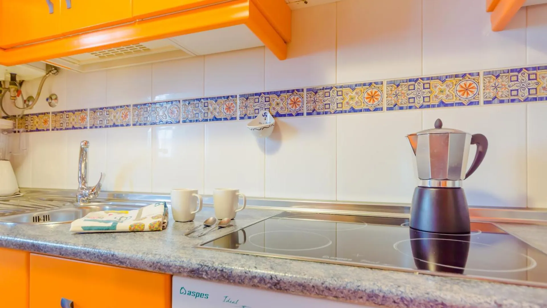 Apartamentos Rotonda Conil De La Frontera 0*,