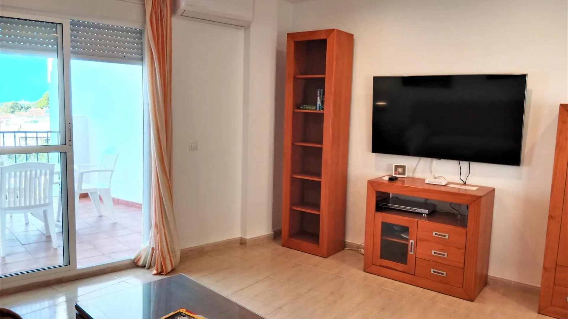 Apartamentos Rotonda Conil De La Frontera Spain