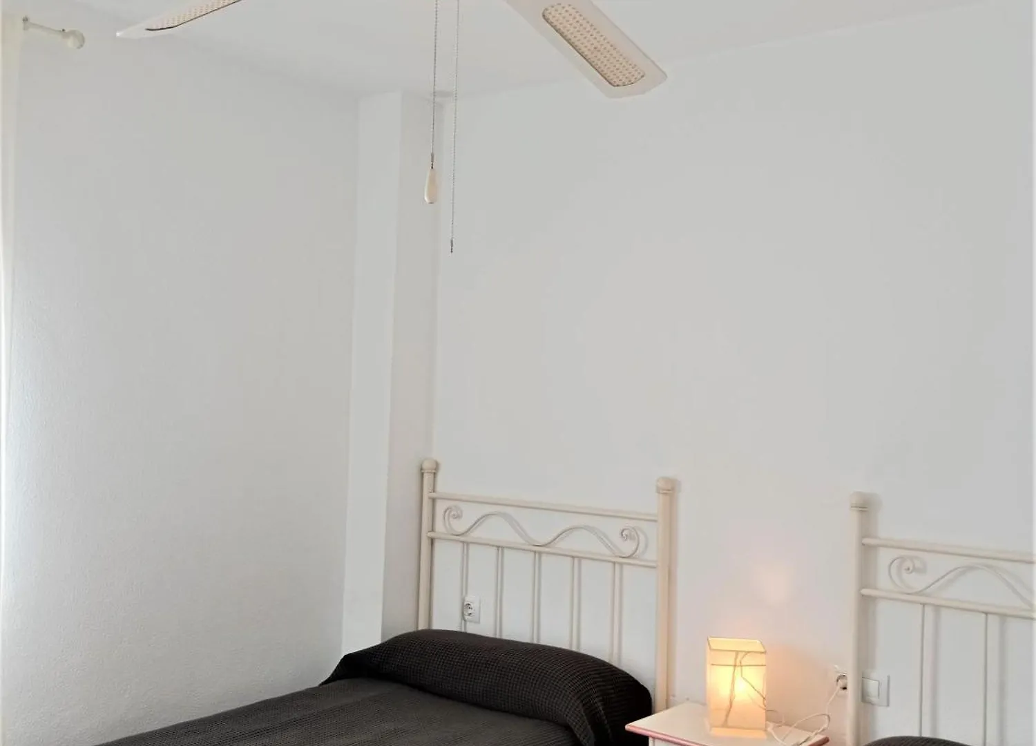 Apartamentos Rotonda Conil De La Frontera 0*,  Spain